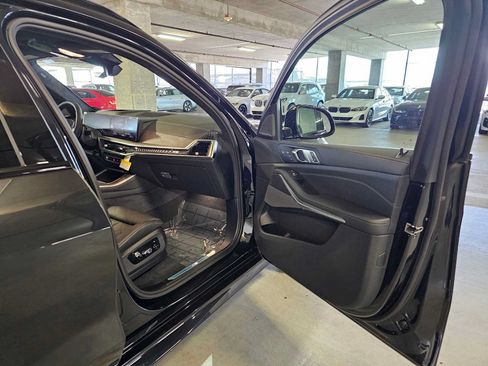 New 2026 BMW X5 xDrive50e w/ M Sport Package AWD/4WD image 40