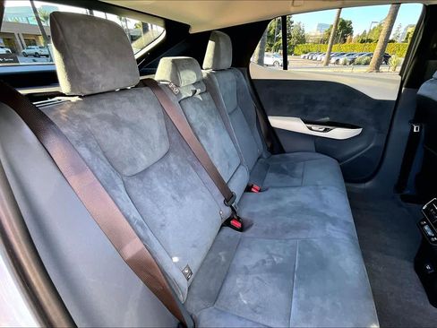 Used 2023 Lexus RZ 450e Premium image 19