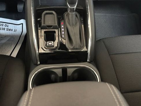 Used 2025 GMC Canyon Elevation w/ Convenience Package RWD image 6