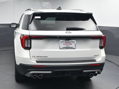 Used 2025 Ford Explorer Platinum w/ Ultimate Package AWD/4WD image 6