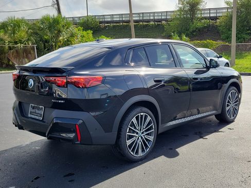 New 2026 BMW X2 xDrive28i w/ Convenience Package AWD/4WD image 3