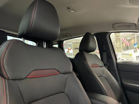 New 2026 Nissan Kicks SR w/ Illumination Package FWD image 16