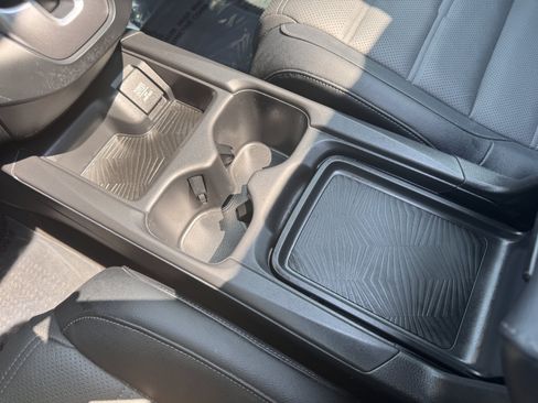 Used 2019 Honda CR-V Touring image 28