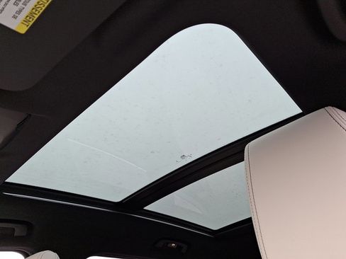 New 2026 BMW X1 xDrive28i w/ Technology Package image 9