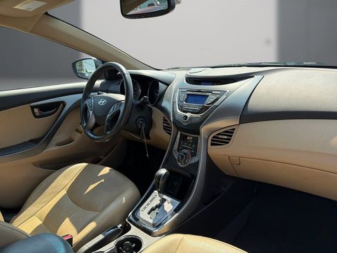 Used 2013 Hyundai Elantra Limited FWD image 12