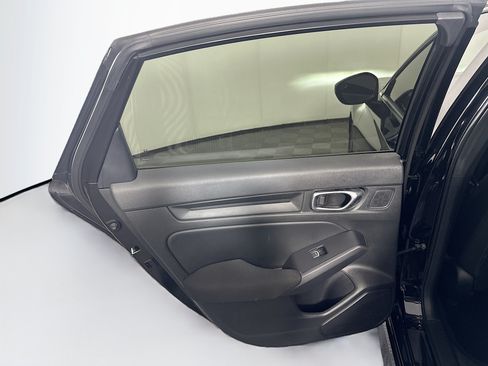 Used 2025 Honda Civic Sport image 26
