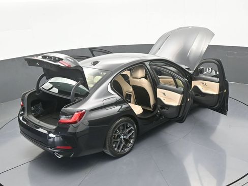 Used 2025 BMW 330i Sedan image 71