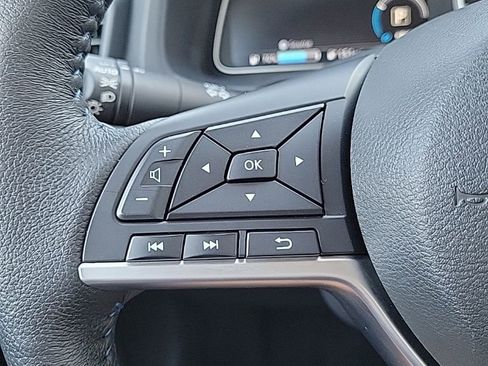 Used 2021 Nissan Leaf SV Plus image 20