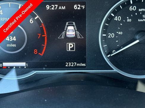 Certified 2025 Nissan Versa SR w/ Trunk Package image 26