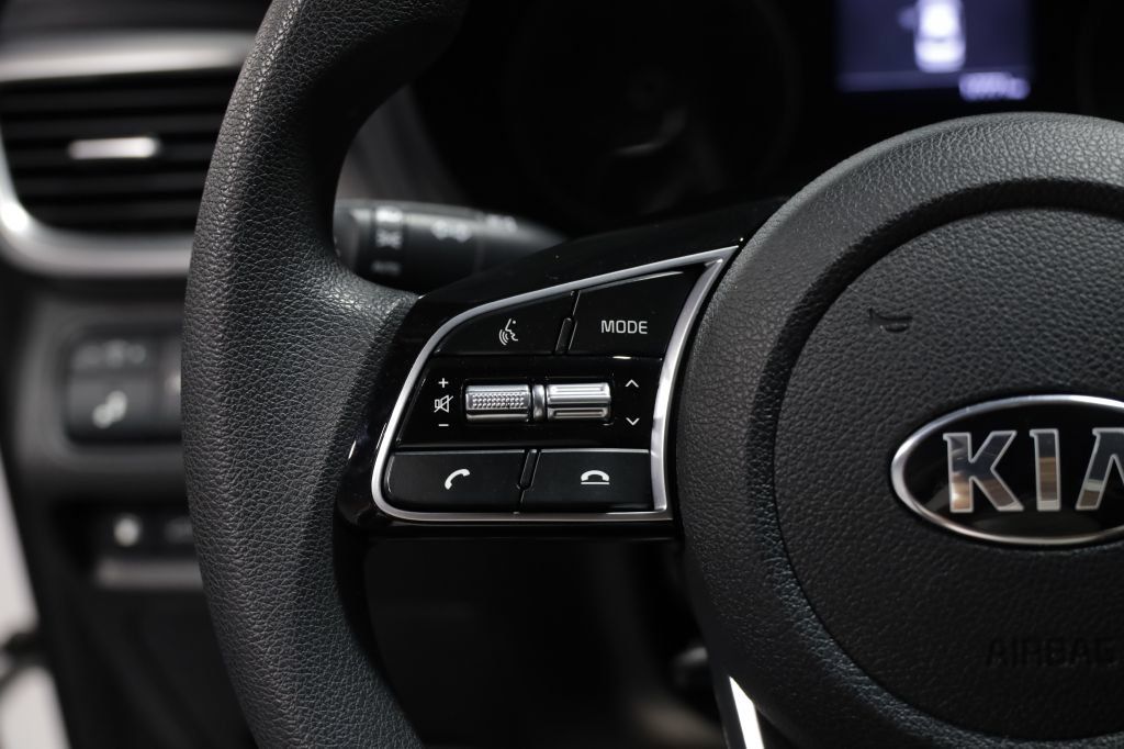 Used 2020 Kia Optima LX FWD image 23