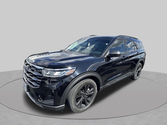 Used 2025 Ford Explorer Active w/ Active Comfort Package AWD/4WD image 1