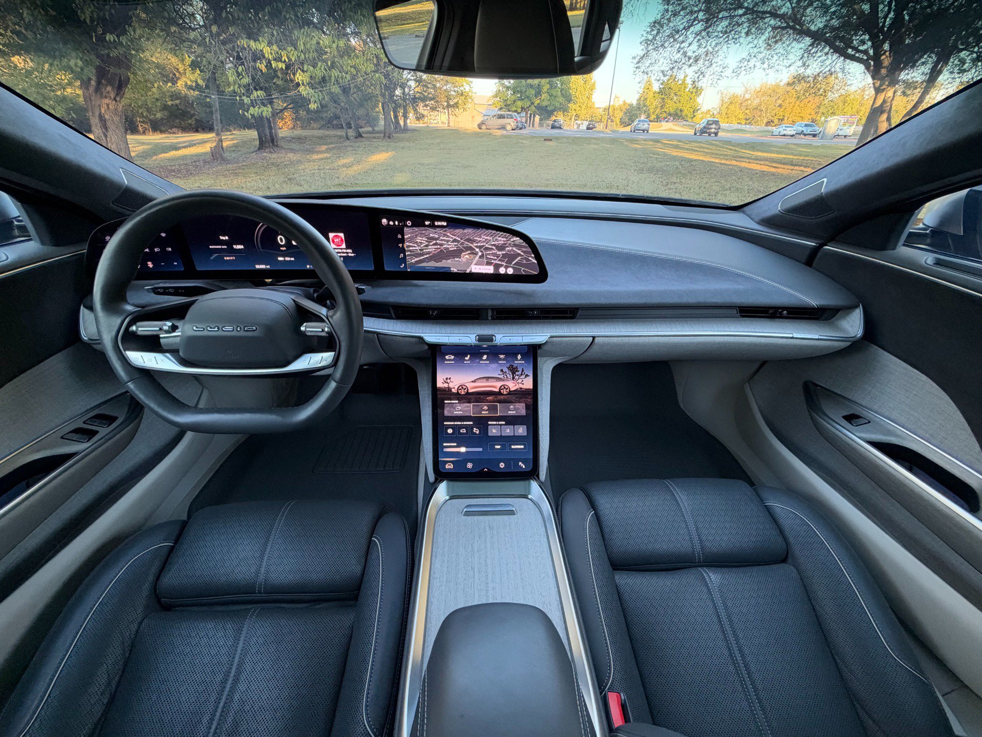 Used 2022 Lucid Air Dream Edition AWD/4WD image 29