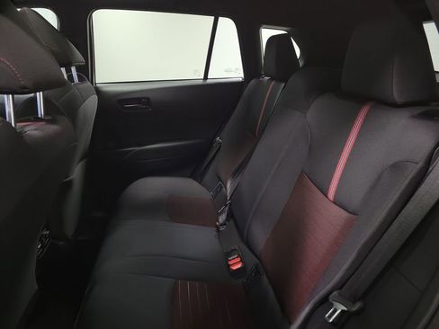 Used 2025 Toyota Corolla Cross AWD Hybrid w/ Moonroof Package image 19
