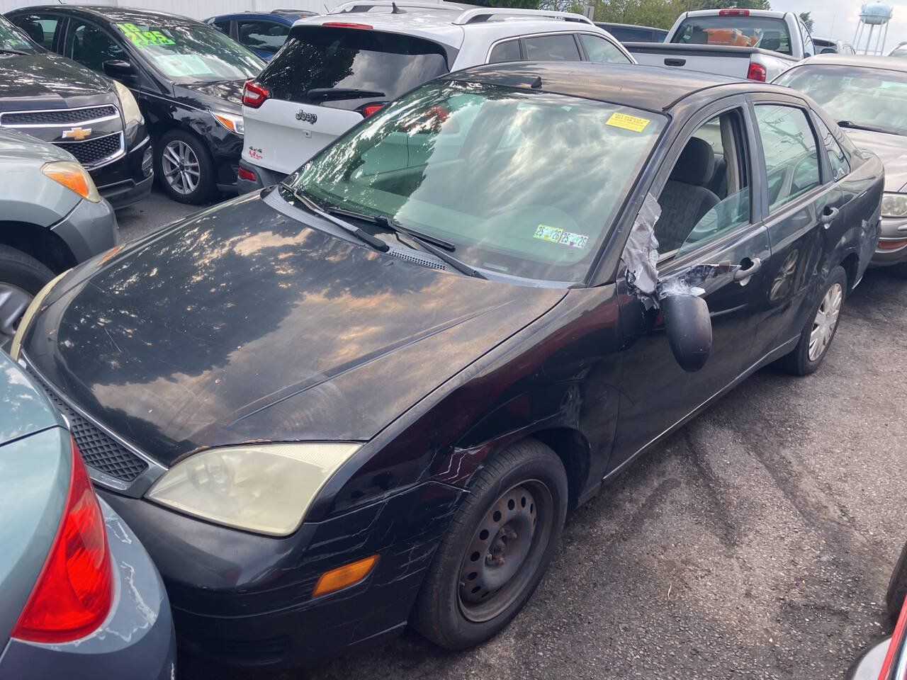 Used 2005 Ford Focus S FWD image 1
