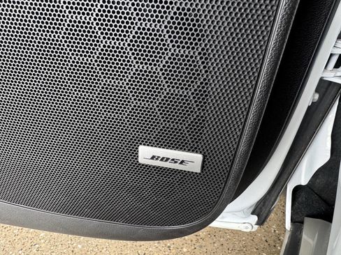 Used 2024 Buick Enclave Premium image 40