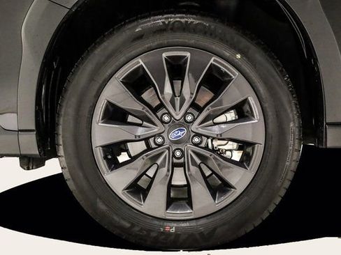 Used 2025 Subaru Outback Onyx Edition image 9