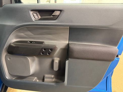 Used 2025 Ford Maverick XL image 27