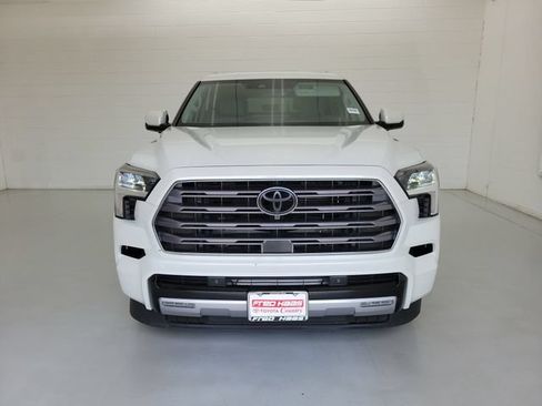 Used 2024 Toyota Sequoia Limited RWD image 3