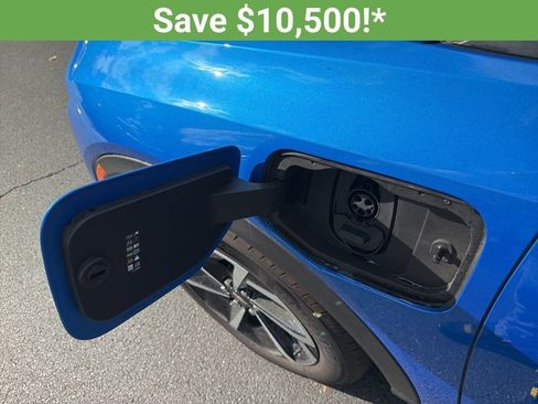 New 2026 Chevrolet Equinox EV LT image 41