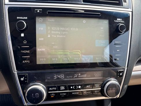 Used 2019 Subaru Outback 2.5i Limited AWD/4WD image 28
