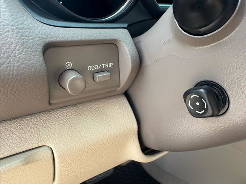 Used 2005 Lexus RX 330 AWD image 49