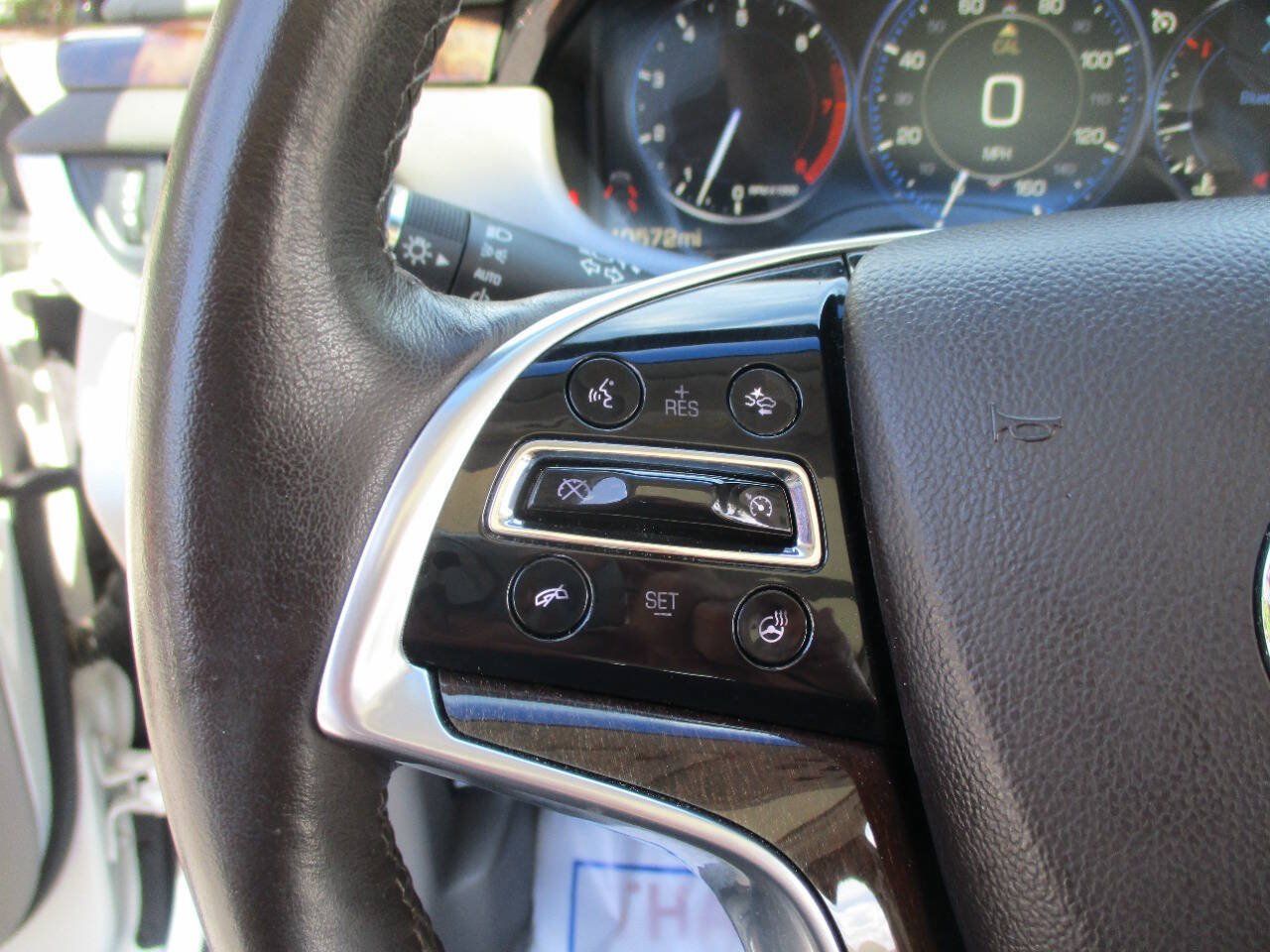 Used 2013 Cadillac XTS Platinum FWD image 14