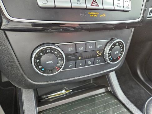 Used 2018 Mercedes-Benz GLE 350 4MATIC image 24