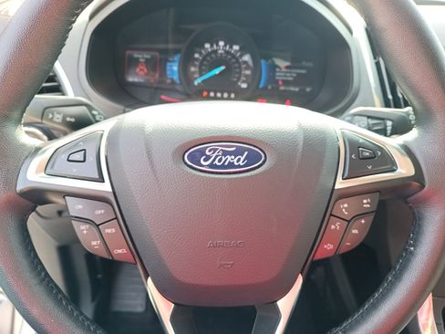 Used 2024 Ford Edge Titanium image 15