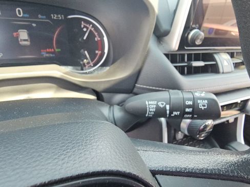 Certified 2025 Toyota RAV4 XLE AWD/4WD image 13