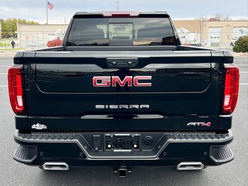 Used 2025 GMC Sierra 1500 AT4 w/ AT4 Preferred Package image 10