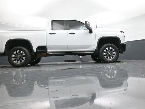 Used 2023 Chevrolet Silverado 2500 Custom w/ Gooseneck/5TH Wheel Package image 38