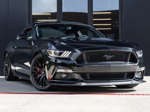 Used 2015 Ford Mustang GT Premium w/ GT Performance Package RWD image 2