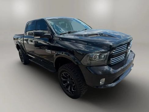 Used 2014 RAM 1500 Sport w/ Convenience Group AWD/4WD image 4