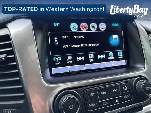 Used 2020 Chevrolet Suburban LT image 17