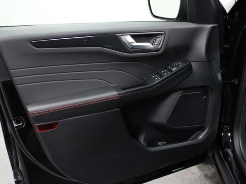 New 2026 Ford Escape ST-Line w/ Cold Weather Package image 11