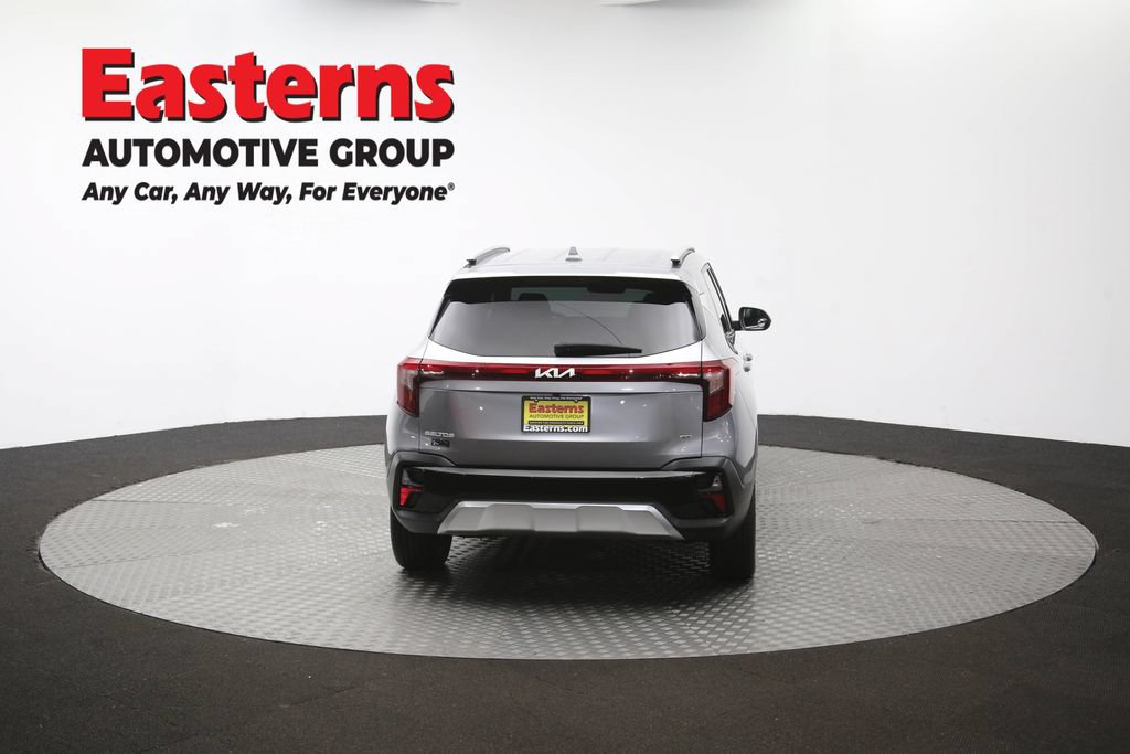 Used 2024 Kia Seltos EX AWD/4WD image 40