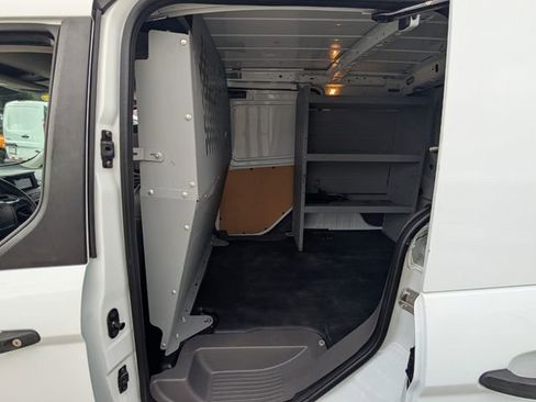 Used 2020 Ford Transit Connect XL image 17