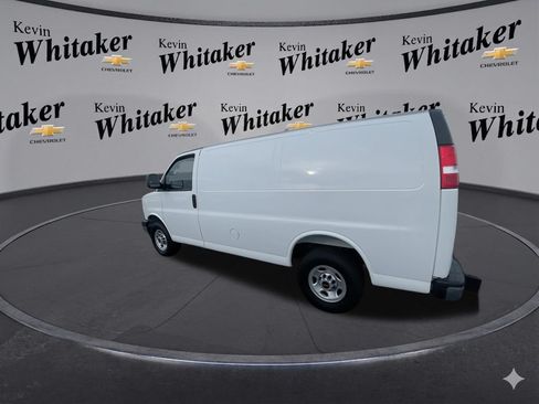 Used 2025 GMC Savana 2500 w/ Driver Convenience Package RWD image 7