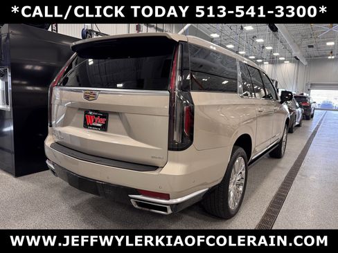 Used 2021 Cadillac Escalade ESV Premium Luxury w/ Driver Assist Tech Package image 3