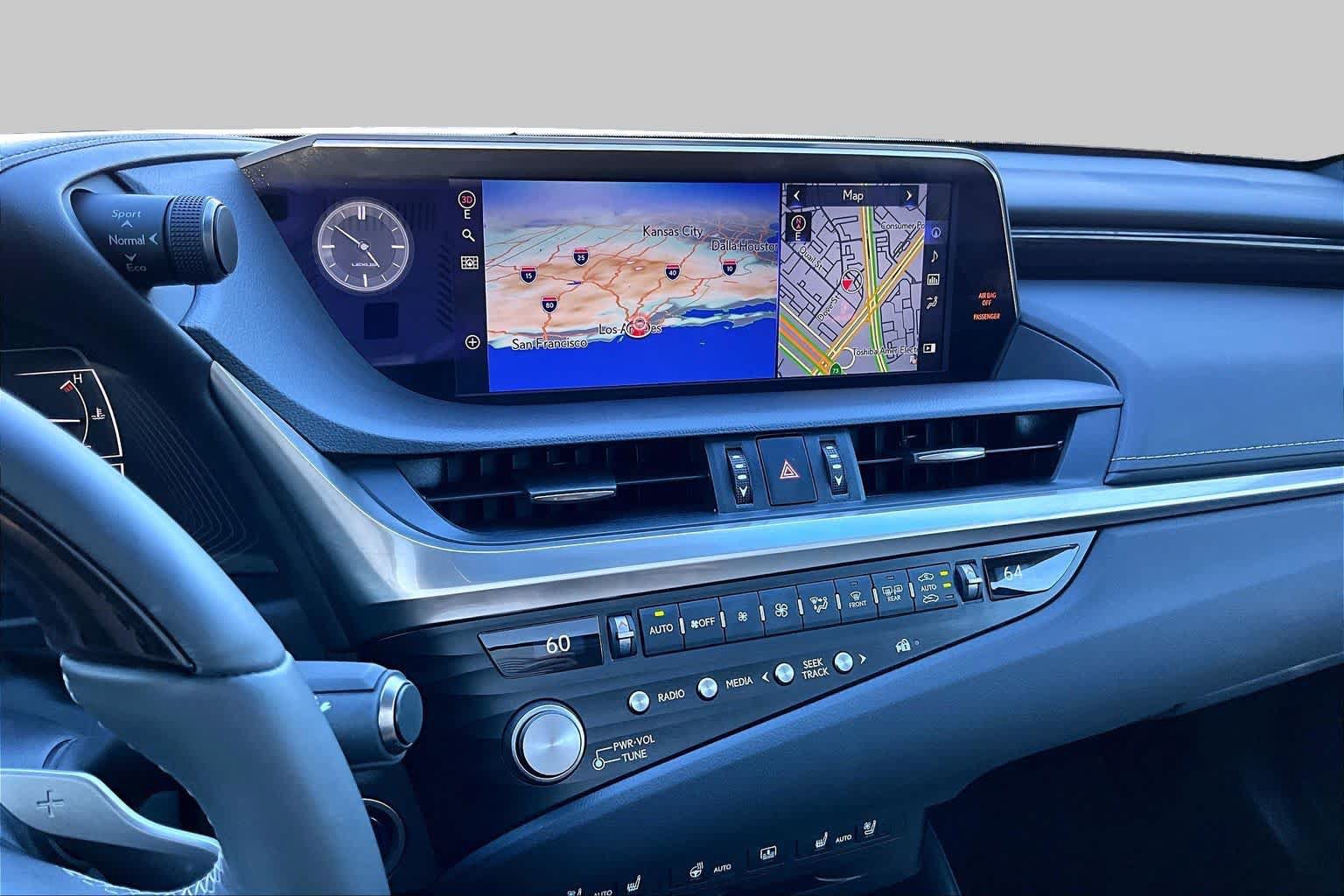 Used 2021 Lexus ES 300h w/ Accessory Package FWD image 6