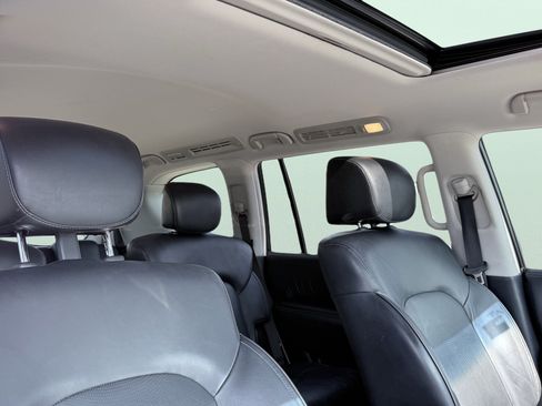 Used 2017 INFINITI QX80 4WD w/ Driver Assistance Package image 47