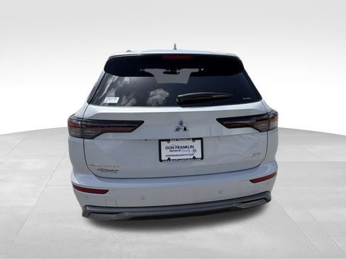 New 2026 Mitsubishi Outlander SEL AWD/4WD image 5