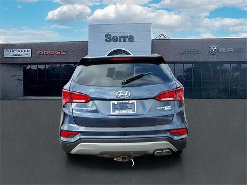 Used 2017 Hyundai Santa Fe Sport image 5