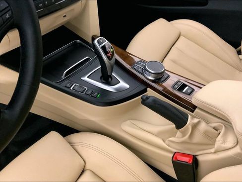 Used 2020 BMW 430i xDrive Convertible w/ Executive Package AWD/4WD image 22