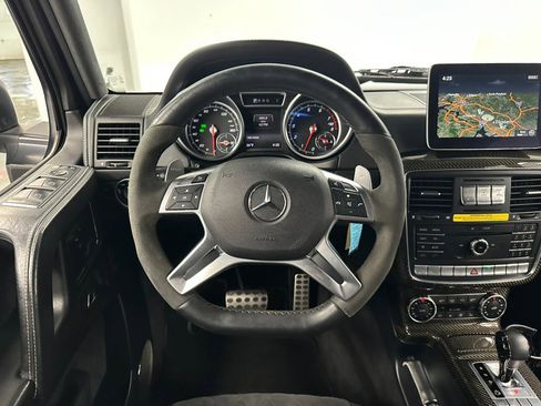 Used 2017 Mercedes-Benz G 550 Squared image 41