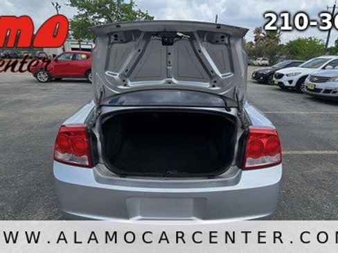 Used 2010 Dodge Charger SE image 22