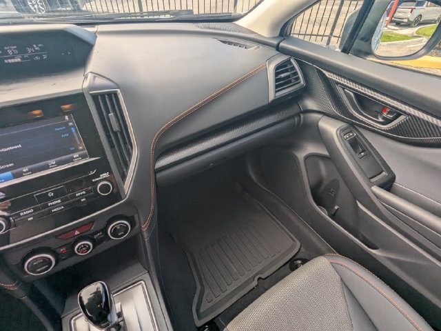 Used 2023 Subaru Crosstrek 2.0i Premium AWD/4WD image 16