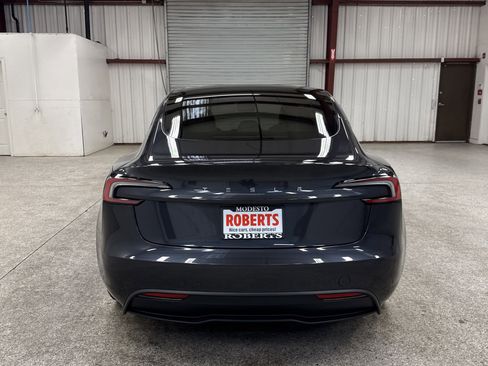 Used 2025 Tesla Model 3 Long Range image 18