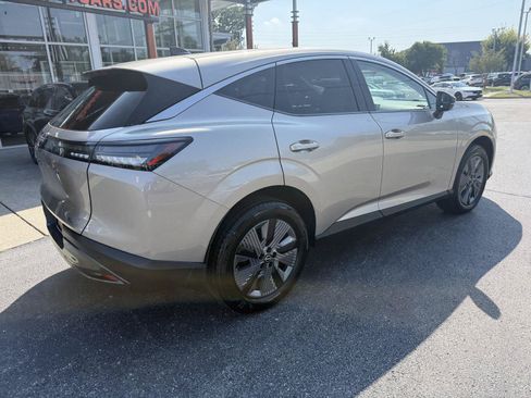 Used 2026 Nissan Murano SL AWD/4WD image 3