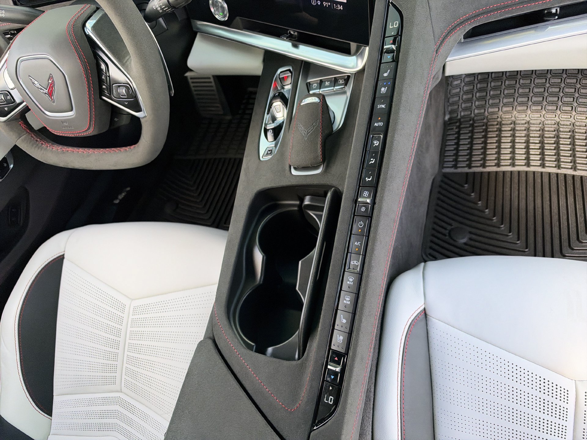 Used 2023 Chevrolet Corvette Stingray Premium Cpe RWD image 16